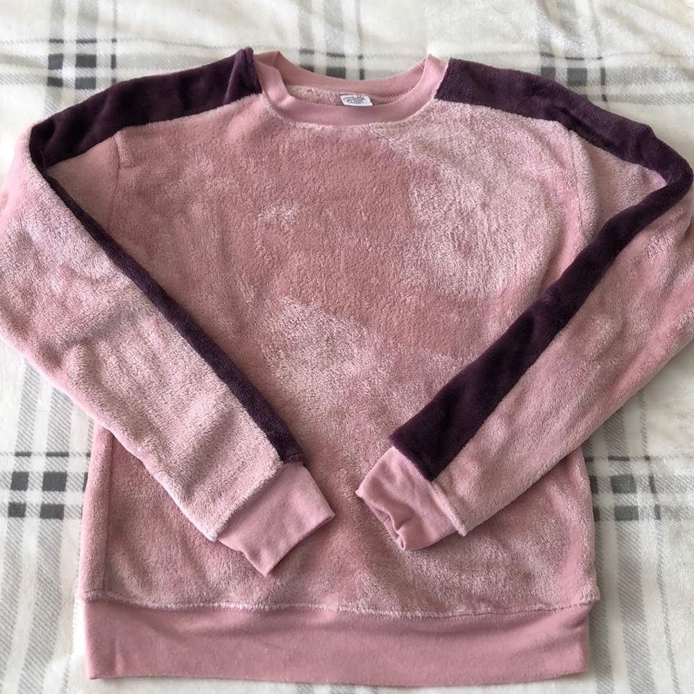 Fleece Type Sweatshirt